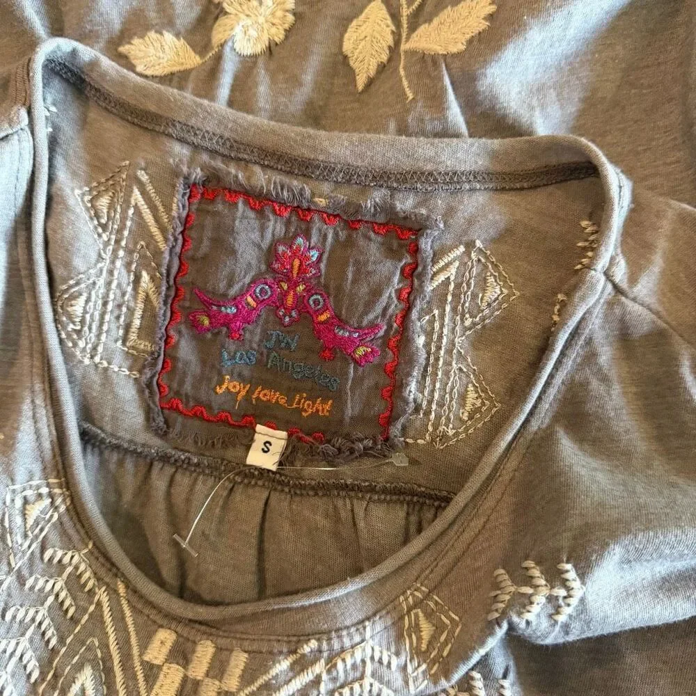 Johnny Was gray, short-sleeve embroidered dress size S